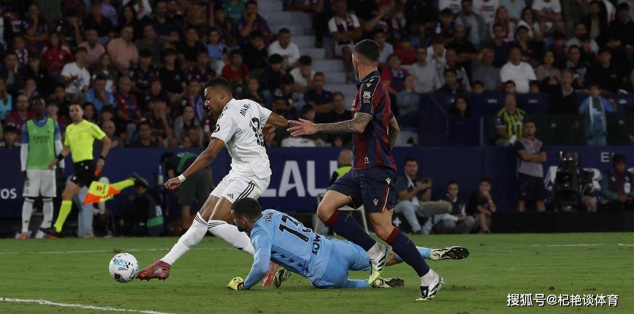 包含姆巴佩与80激战塞尔维亚队分钟,夺冠胜负难料!,萨拉赫焦点对战上演精彩一战的词条 包含姆巴佩与80激战塞尔维亚队分钟,夺冠胜负难料!,萨拉赫焦点对战上演精彩一战的词条