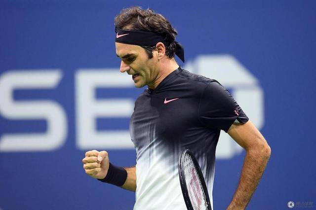 费德勒回归赛场，关键助攻首场状态亮眼，拜仁观众沸腾！的简单介绍